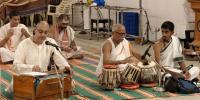 Shri Shiva Pujana by HH Swamiji; Picture Courtesy Shri Jaikishan Kandlur