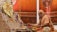  Shri Devi Pujana by HH Swamiji; Picture Courtesy Shri Jaikishan Kandlur