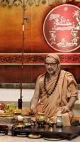 Shri Shiva Pujana by HH Swamiji; Picture Courtesy Shri Jaikishan Kandlur 
