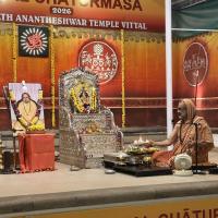 Shri Shiva Pujana by HH Swamiji; Picture Courtesy Shri Jaikishan Kandlur