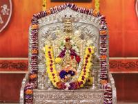 Shri Shiva Pujana by HH Swamiji; Picture Courtesy Shri Abhishek Pai