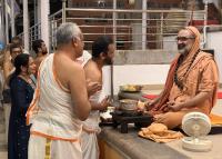 Teertha Vitarana; Picture Courtesy Shri Jaikishan Kandlur