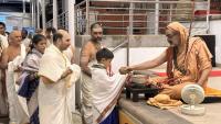 Teertha Vitarana; Picture Courtesy Shri Jaikishan Kandlur