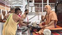 Teertha Vitarana; Picture Courtesy Shri Jaikishan Kandlur