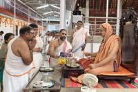 Teertha Vitarana; Picture Courtesy Shri Jaikishan Kandlur