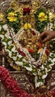 Shri Shiva Pujana by HH Swamiji; Picture Courtesy Shri Jaikishan Kandlur