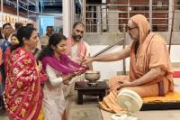 Teertha Vitarana; Picture Courtesy Shri Jaikishan Kandlur