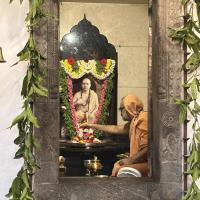 Shodashopachara Puja at HH Shrimad Anandashram Swamiji Paduka Sannidhih; Picture Courtesy Shri Jaikishan Kandlur