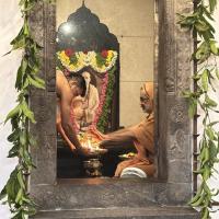 Shodashopachara Puja at HH Shrimad Anandashram Swamiji Paduka Sannidhih; Picture Courtesy Shri Jaikishan Kandlur