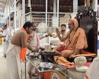 Teertha Vitarana; Picture Courtesy Shri Ashwin Cherkal