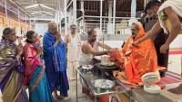 Kanakabhisheak by Shri Dinesh Tonse and Family; Picture Courtesy Shri Ashwin Cherkal