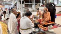 Teertha Vitarana; Picture Courtesy Shri Jaikishan Kandlur