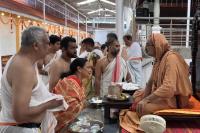 Teertha Vitarana; Picture Courtesy Shri Jaikishan Kandlur