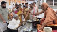 Teertha Vitarana; Picture Courtesy Shri Jaikishan Kandlur