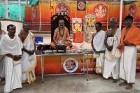 Teertha Vitarana; Picture Courtesy Shri Jaikishan Kandlur