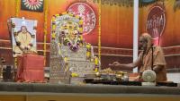 Shri Shiva Pujana by HH Swamiji; Picture Courtesy Shri Ashwin Cherkal