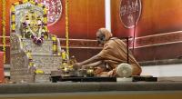 Shri Shiva Pujana by HH Swamiji; Picture Courtesy Shri Ashwin Cherkal