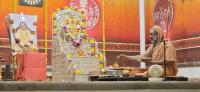 Shri Shiva Pujana by HH Swamiji; Picture Courtesy Shri Ashwin Cherkal
