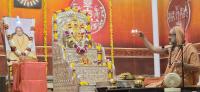 Shri Shiva Pujana by HH Swamiji; Picture Courtesy Shri Ashwin Cherkal