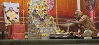 Shri Shiva Pujana by HH Swamiji; Picture Courtesy Shri Ashwin Cherkal