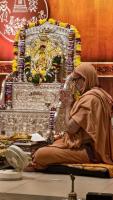 Shri Devi Pujana by HH Swamiji; Picture Courtesy Shri Jaikishan Kandlur