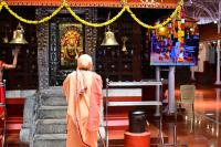 Aagamana of HH Swamiji and Deva Darshana. Picture Courtesy Shri Sadashiv Bana