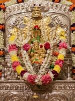 Shri Shiva Pujana by HH Swamiji. Picture Courtesy Shri Abhishek Pai