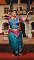 Bharatnatyam by Smt. Champa Sorab, Kum. Janhavi and Shreyasi Sorab; Picture courtesy Shri Jaikishan Kandlur