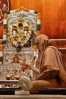 Shri Shiva Pujana by HH Swamiji; Picture courtesy Shri Jaikishan Kandlur