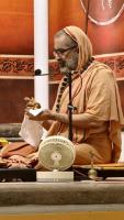 Shri Devi Pujana by HH Swamiji; Picture Courtesy Shri Jaikishan Kandlur