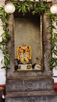 Aarati at Shri Mahaganapati Sannidhih by HH Swamiji; Picture Courtesy Shri Jaikishan Kandlur