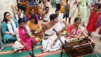 Bhajana Seva by Yuva-s; Picture Courtesy Shri Jaikishan Kandlur