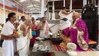 Teertha Vitarana; Picture Courtesy Shri Jaikishan Kandlur