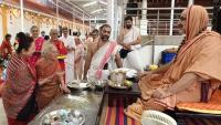 Teertha Vitarana; Picture Courtesy Shri Jaikishan Kandlur