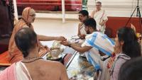 Teertha Vitarana; Picture Courtesy Shri Jaikishan Kandlur