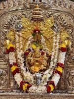 Teertha Vitarana; Picture Courtesy Shri Jaikishan Kandlur