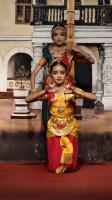 Bharatanatyam Seva by Kum Shreya Kamath and her students; Picture Courtesy Shri Jaikishan Kandlur