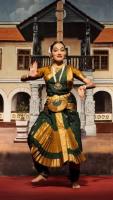 Bharatanatyam Seva by Kum Shreya Kamath and her students; Picture Courtesy Shri Jaikishan Kandlur