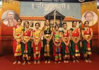 Bharatanatyam Seva by Kum Shreya Kamath and her students; Picture Courtesy Shri Jaikishan Kandlur