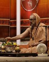 Shri Shiva Pujana by HH Swamiji; Picture Courtesy Shri Jaikishan Kandlur