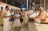 Teertha Vitarana; Picture Courtesy Shri Jaikishan Kandlur
