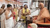 Teertha Vitarana; Picture Courtesy Shri Jaikishan Kandlur