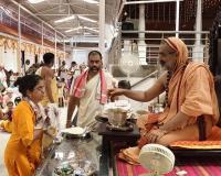 Teertha Vitarana; Picture Courtesy Shri Jaikishan Kandlur
