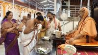 Teertha Vitarana; Picture Courtesy Shri Jaikishan Kandlur