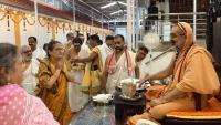 Teertha Vitarana; Picture Courtesy Shri Jaikishan Kandlur