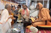 Teertha Vitarana; Picture Courtesy Shri Jaikishan Kandlur