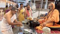 Teertha Vitarana; Picture Courtesy Shri Jaikishan Kandlur
