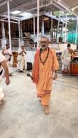 Teertha Vitarana; Picture Courtesy Shri Jaikishan Kandlur