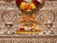 Shri Shiva Pujana by HH Swamiji; Picture Courtesy Shri Abhishek Pai