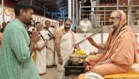 Teertha Vitarana; Picture Courtesy Shri Jaikishan Kandlur